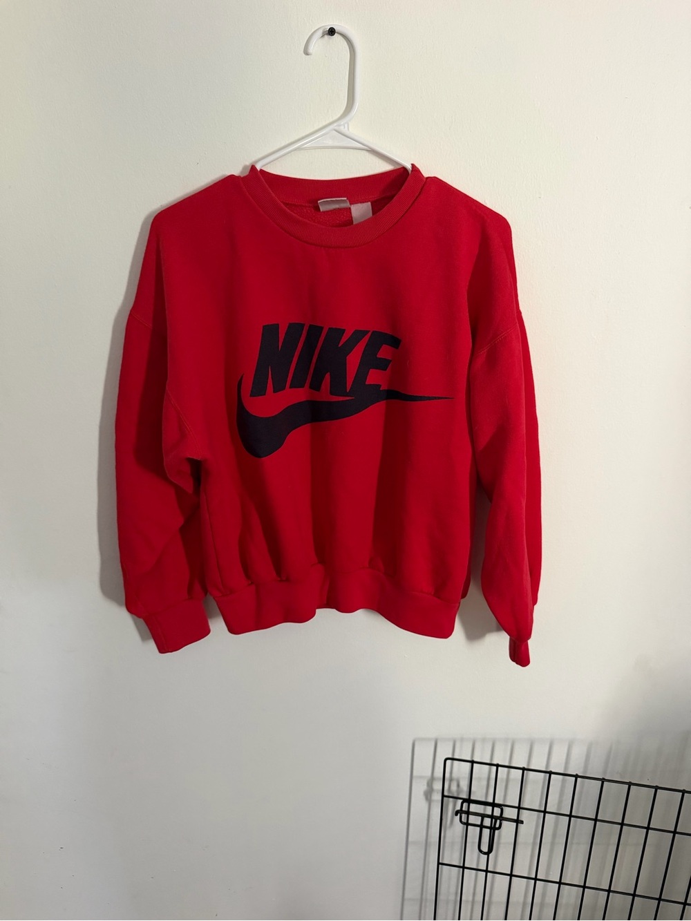 Vintage Y2K Nike Crewneck Sweatshirt Red Black Spell Out Swoosh Size Medium